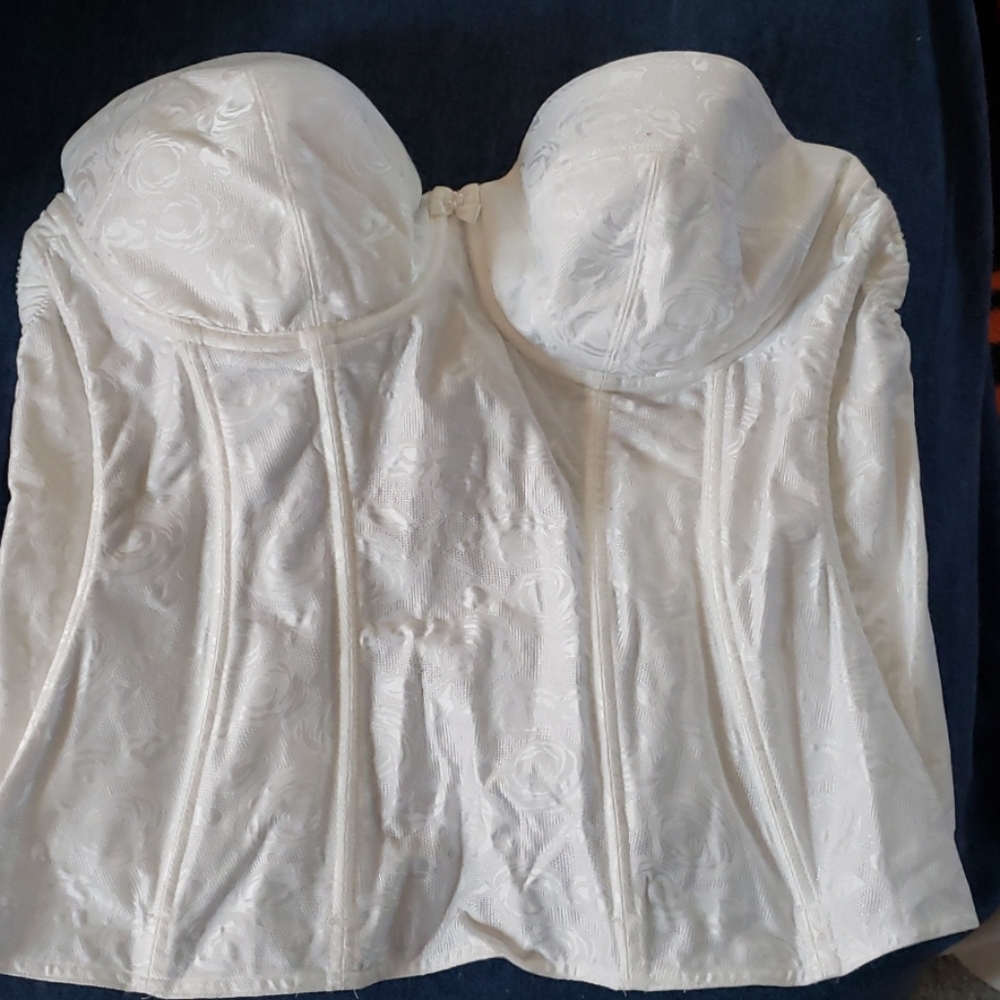 Used Once Womens White Bustier Bra